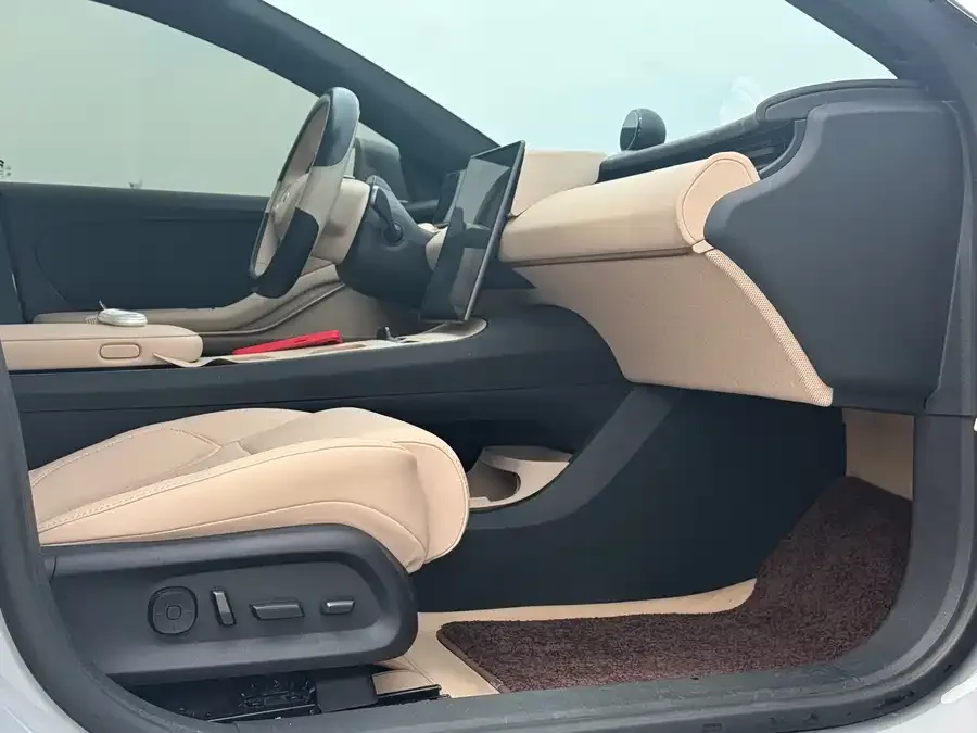 NIO ET5T NIO ET5T 2024 75kWh Touring 2025 — миниатюра 2