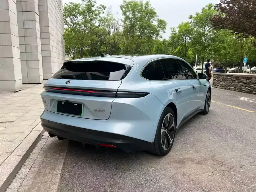NIO ET5T NIO ET5T 2023 75kWh Touring 2023 — миниатюра 2