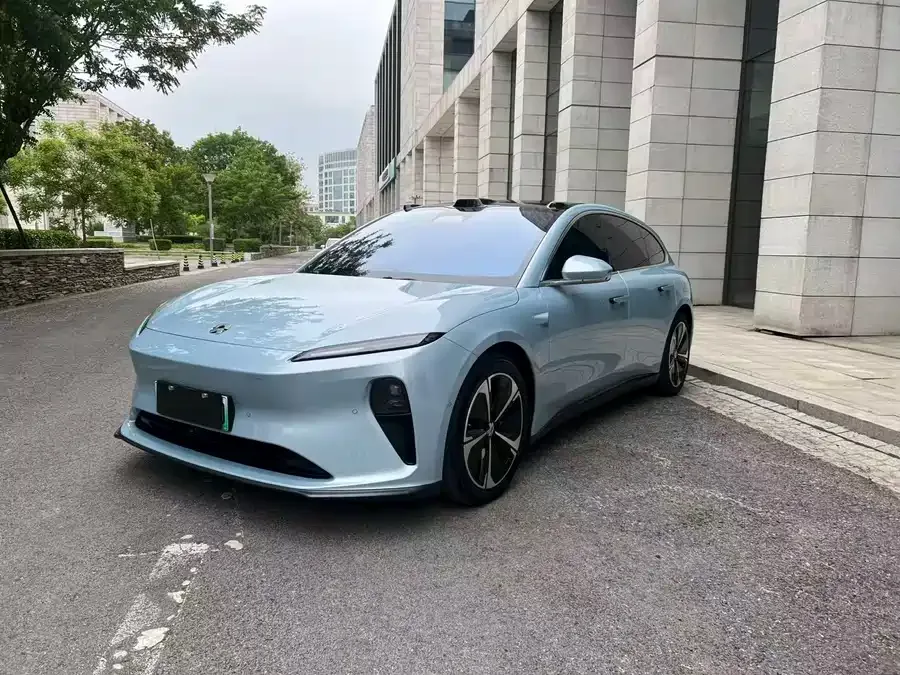 NIO ET5T 2023