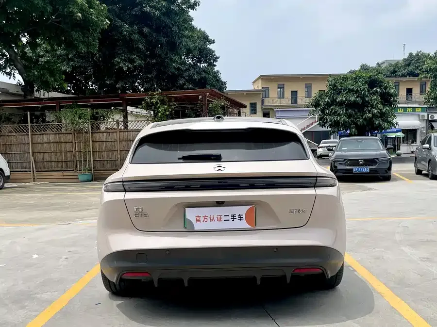 NIO ET5T NIO ET5T 2023 75kWh Touring 2023 — миниатюра 2