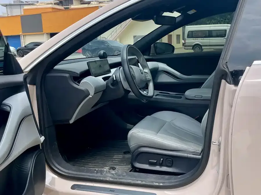 NIO ET5T NIO ET5T 2023 75kWh Touring 2023 — миниатюра 3