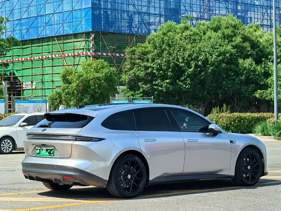 NIO ET5T NIO ET5T 2024 75kWh Touring 2025 — миниатюра 3