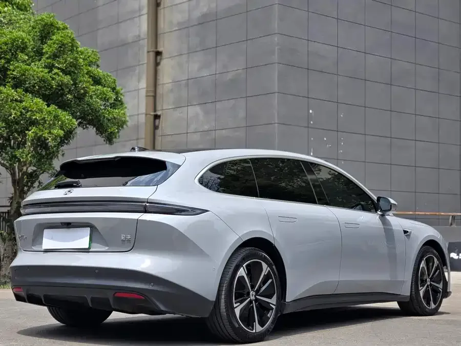 NIO ET5T NIO ET5T 2024 75kWh Touring 2025 — миниатюра 4