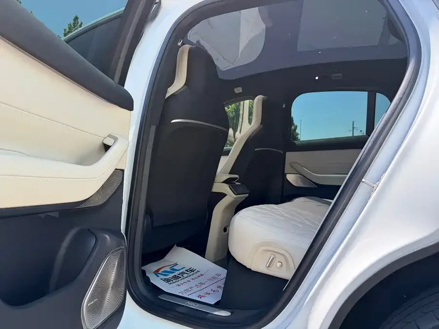 NIO EC6 NIO EC6 2025 75kWh 2025 — миниатюра 3