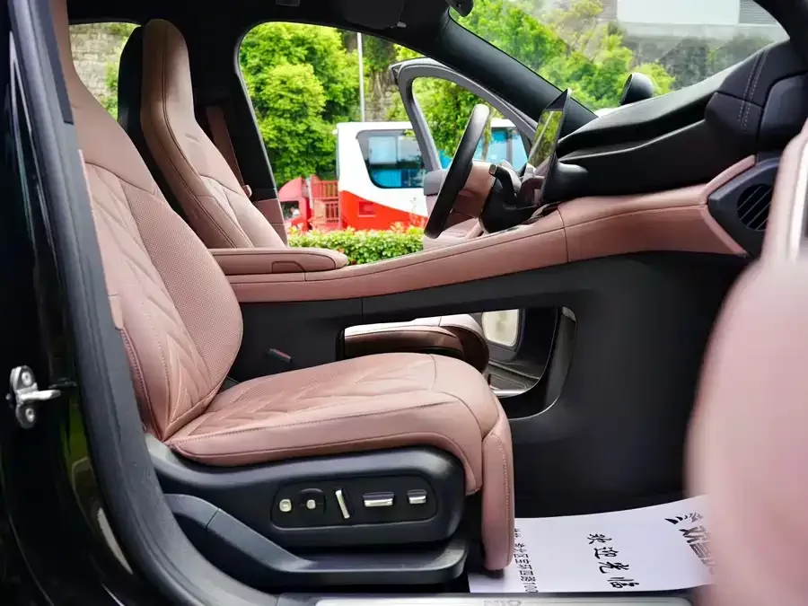 NIO EC6 NIO EC6 2025 75kWh 2025 — миниатюра 3