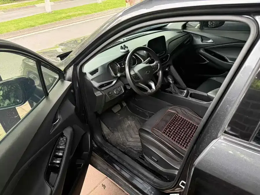 Chevrolet Volando Volando 2020 Mild Hybrid Redline 530T Automatic Enjoyment Edition (5+2 Model) 2022 — миниатюра 3