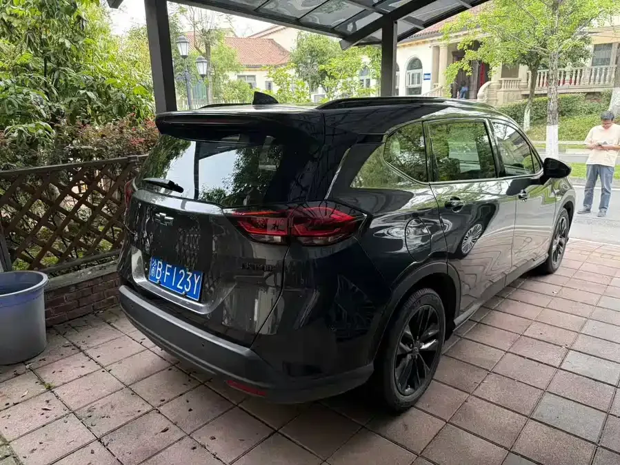 Chevrolet Volando Volando 2020 Mild Hybrid Redline 530T Automatic Enjoyment Edition (5+2 Model) 2022 — миниатюра 4