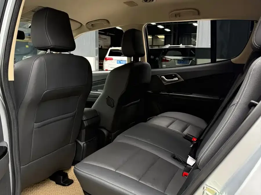 Isuzu MU-X mu-X 2020 1.9T Diesel Automatic 2WD Enjoy Edition 5-seater National VI 2022 — миниатюра 2