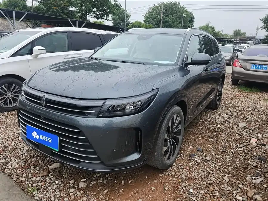 AITO M7 QM7 2022 1.5T RWD Comfort Edition 2023 — фото 1, купить с доставкой в Москву