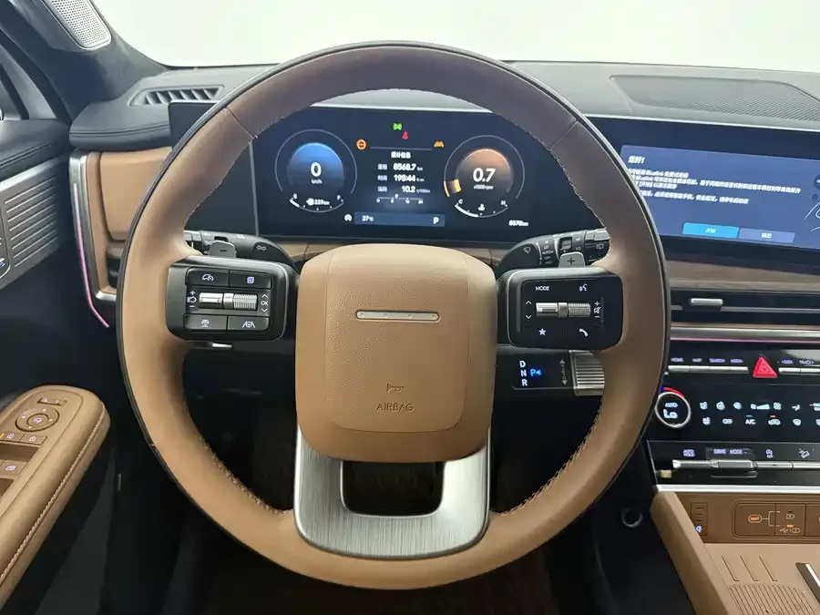 Hyundai SantaFe Santa Fe 2024 2.0T Connoisseur Pro Max 2025 — миниатюра 5