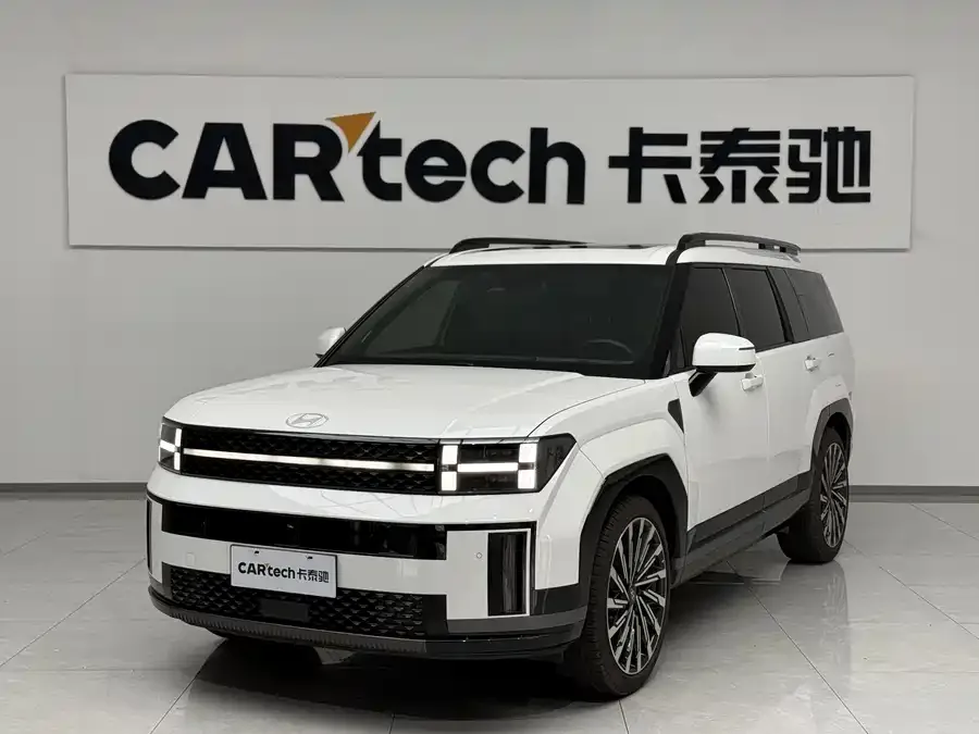 Hyundai SantaFe 2025
