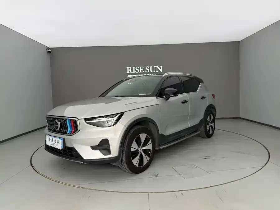 Volvo XC40 2023