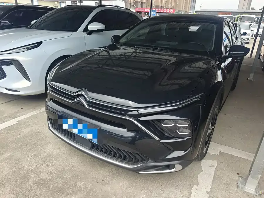 Citroen Versailles C5 X 2022