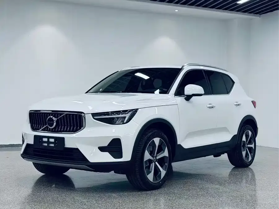 Volvo XC40 2023