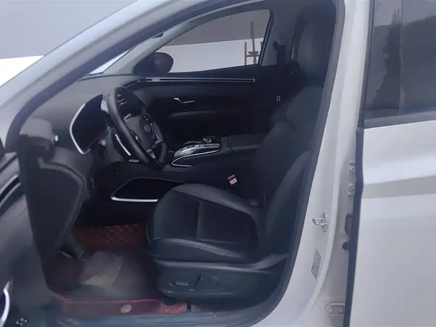 Hyundai tucson l Tucson 2023 Tucson L 1.5T Automatic 2WD GLX Elite Edition 2023 — миниатюра 3
