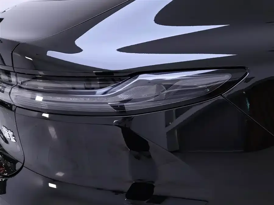 NIO ET7 NIO ET7 2024 75kWh Executive Signature Edition 2024 — миниатюра 3