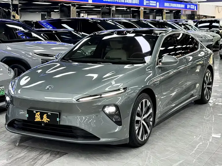 NIO ET7 2022