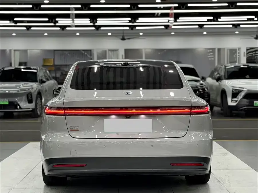 NIO ET7 NIO ET7 2022 75kWh 2022 — миниатюра 2