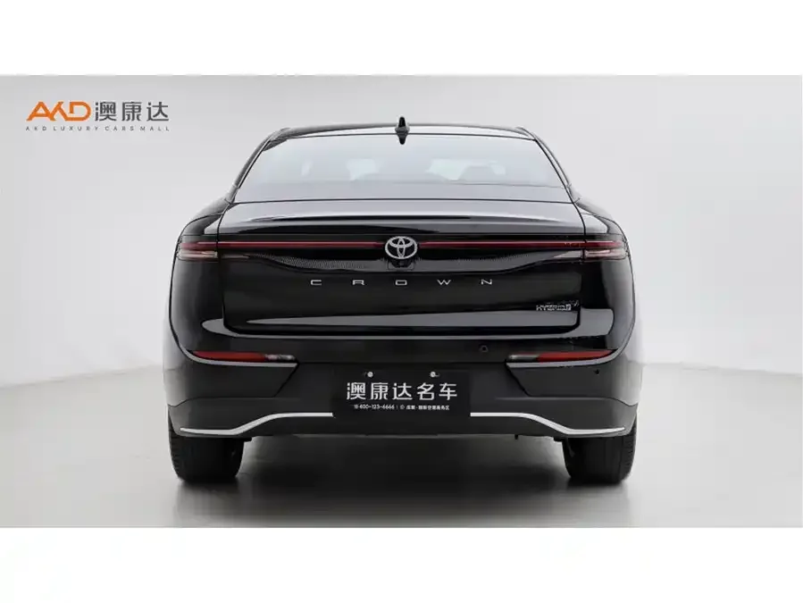 Toyota Crown Crown SportCross 2023 2.5L SportCross HEV 2WD Premium Edition 2024 — миниатюра 4