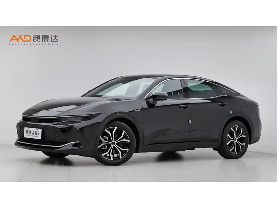 Toyota Crown 2024