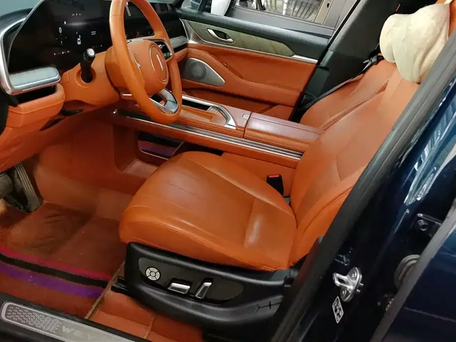 WEY Blue Mountains Wei Brand Blue Mountain 2023 four-wheel drive long-range version 2024 — миниатюра 3