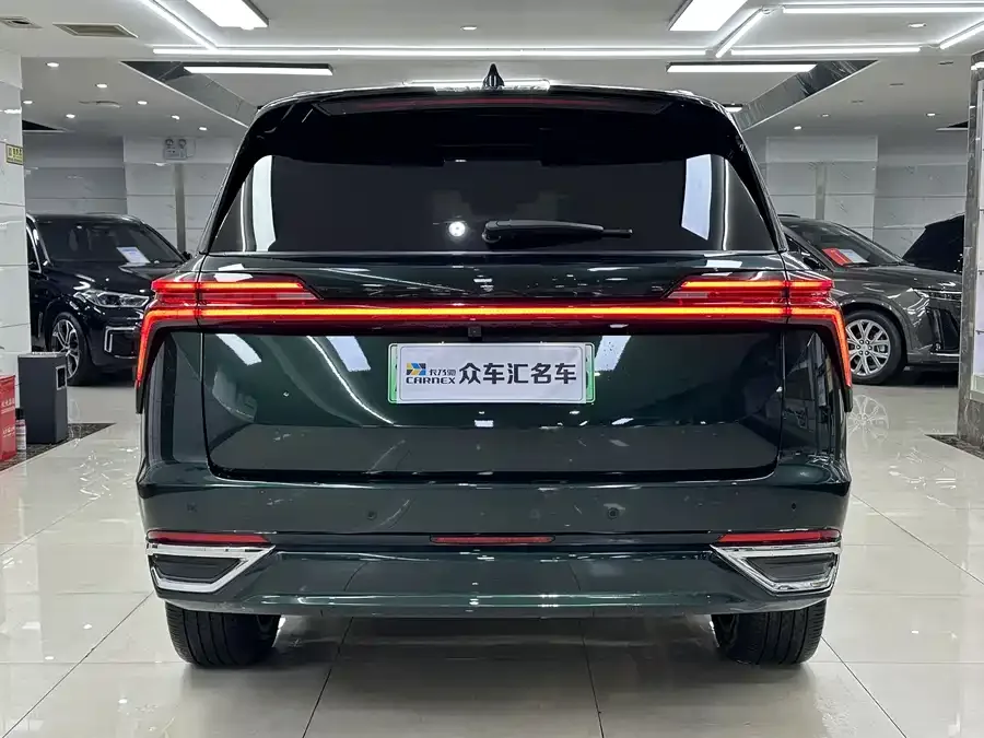 WEY Blue Mountains Wei Brand Blue Mountain 2023 four-wheel drive long-range version 2024 — миниатюра 2