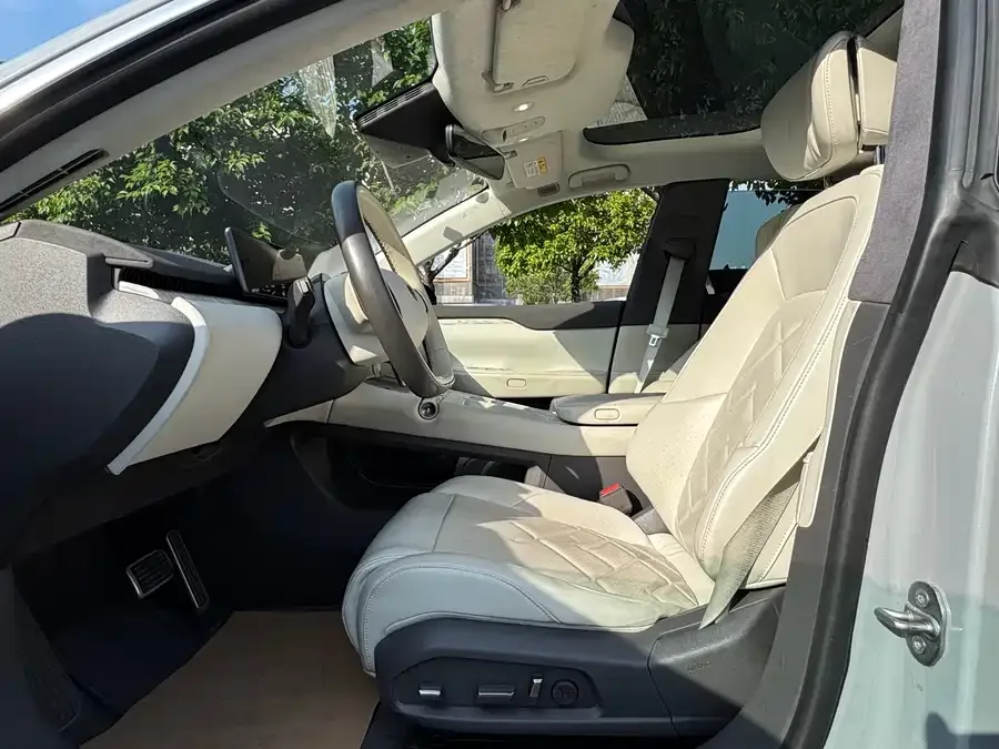 NIO ET7 NIO ET7 2022 100kWh First Edition 2022 — миниатюра 3