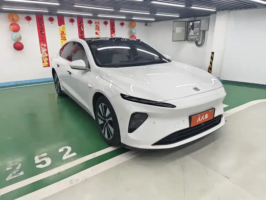 NIO ET7 2022