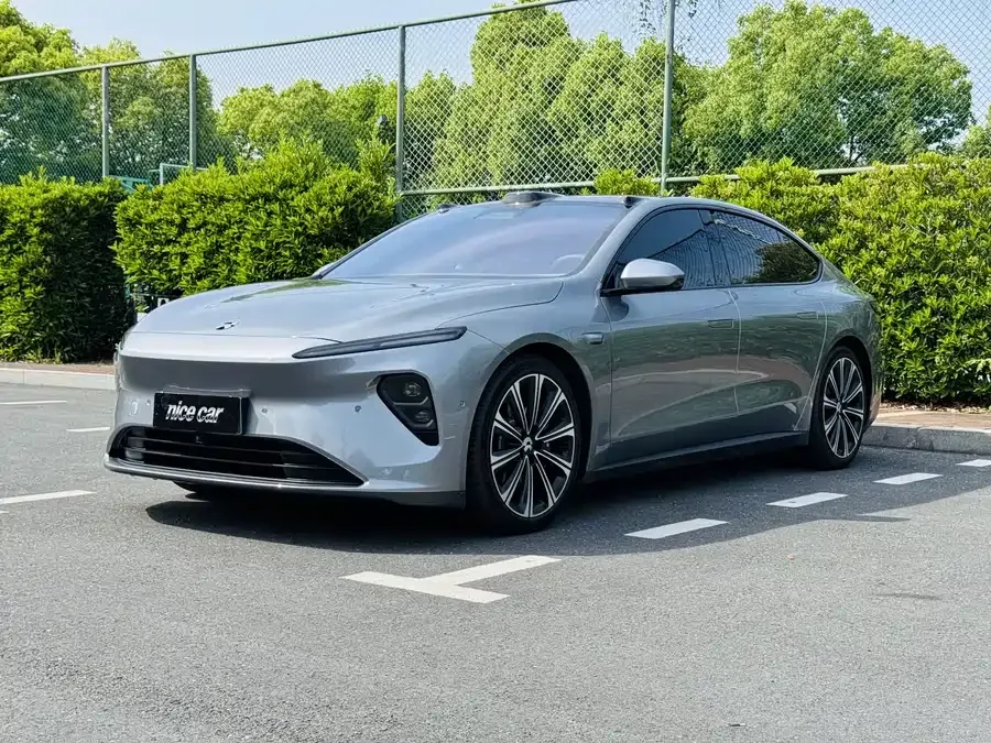 NIO ET7 2024