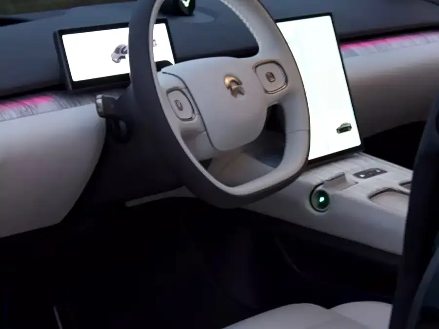NIO ET7 NIO ET7 2024 75kWh Executive Signature Edition 2025 — миниатюра 4