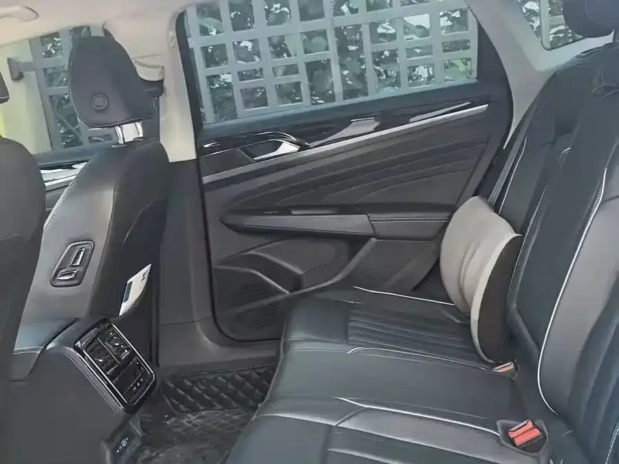 Volkswagen Passat Passat 2023 330TSI Elite Edition 2023 — миниатюра 2