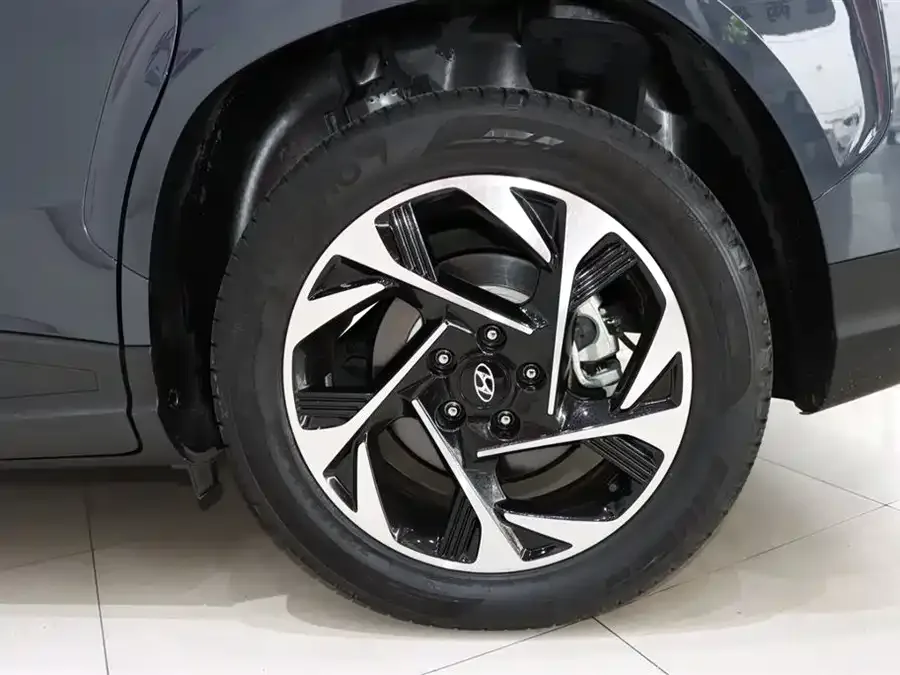 Hyundai Custo Kustu 2021 270TGDi Premium Edition LUX 2024 — миниатюра 5