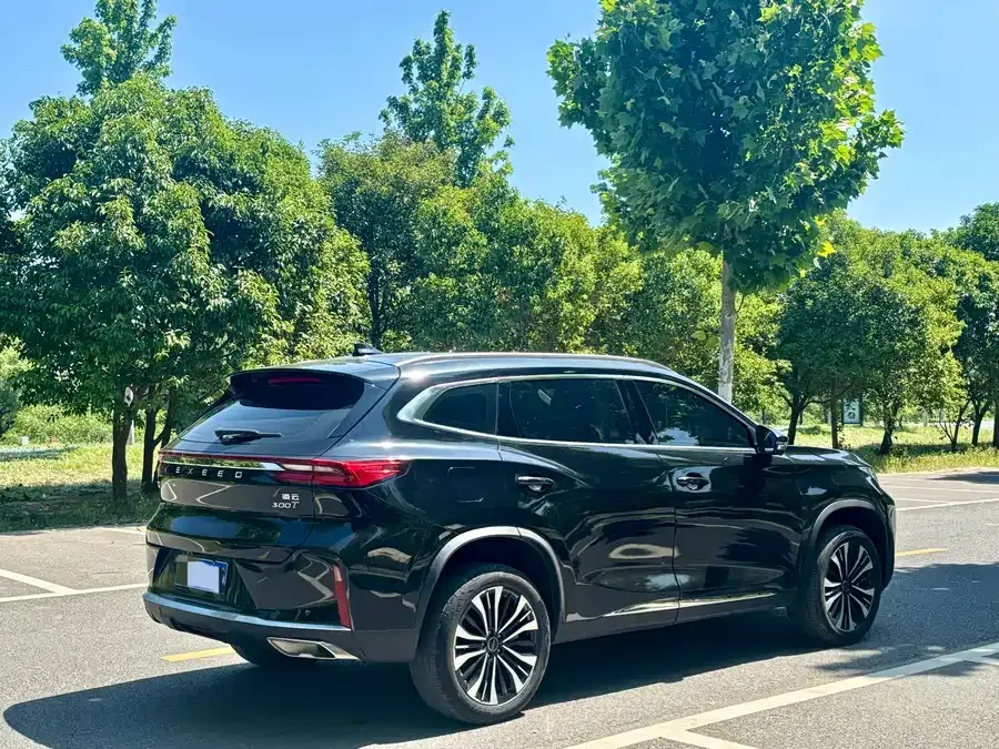 Exeed TXL Xingtu Lingyun 2024 300T 2WD Star Edition 2023 — миниатюра 5
