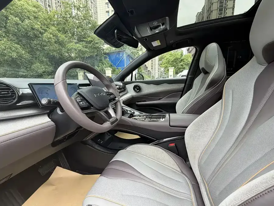 BYD frigate 07 Frigate 07 2023 DM-i 205KM Premium 2023 — миниатюра 2