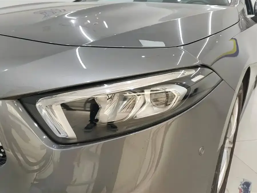 Mercedes-Benz Class A Mercedes-Benz A-Class 2021 A 200 L Sports Sedan Fashion Edition 2022 — миниатюра 5