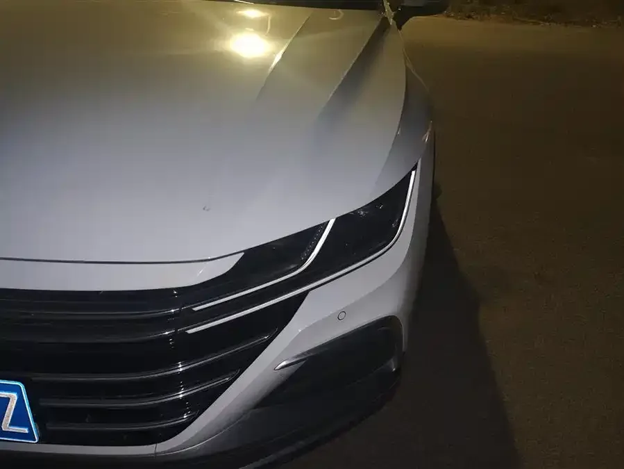 Volkswagen FAW- CC FAW-Volkswagen CC 2021 Shooting Brake 330TSI Shooting Edition 2022 — миниатюра 2