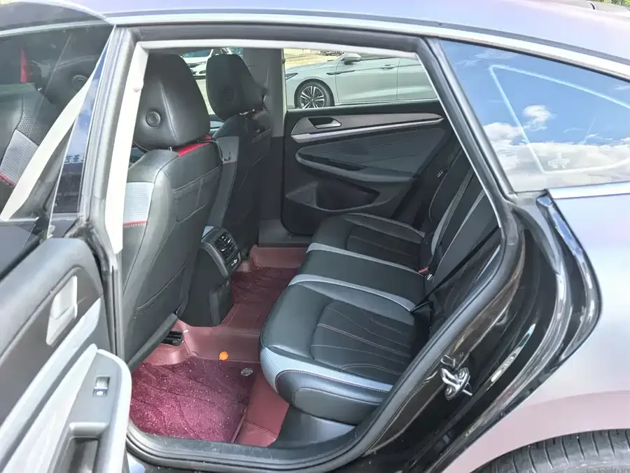 Volkswagen Lamando Lingdu 2022 Lingdu L 280TSI DSG Super Hot Flagship Edition 2022 — миниатюра 5