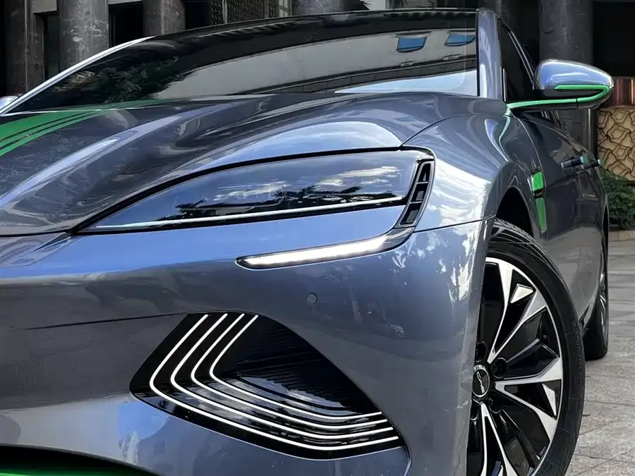 BYD Seal 2022 Haibao 550km Standard Range Rear-wheel Drive Elite 2023 — миниатюра 2