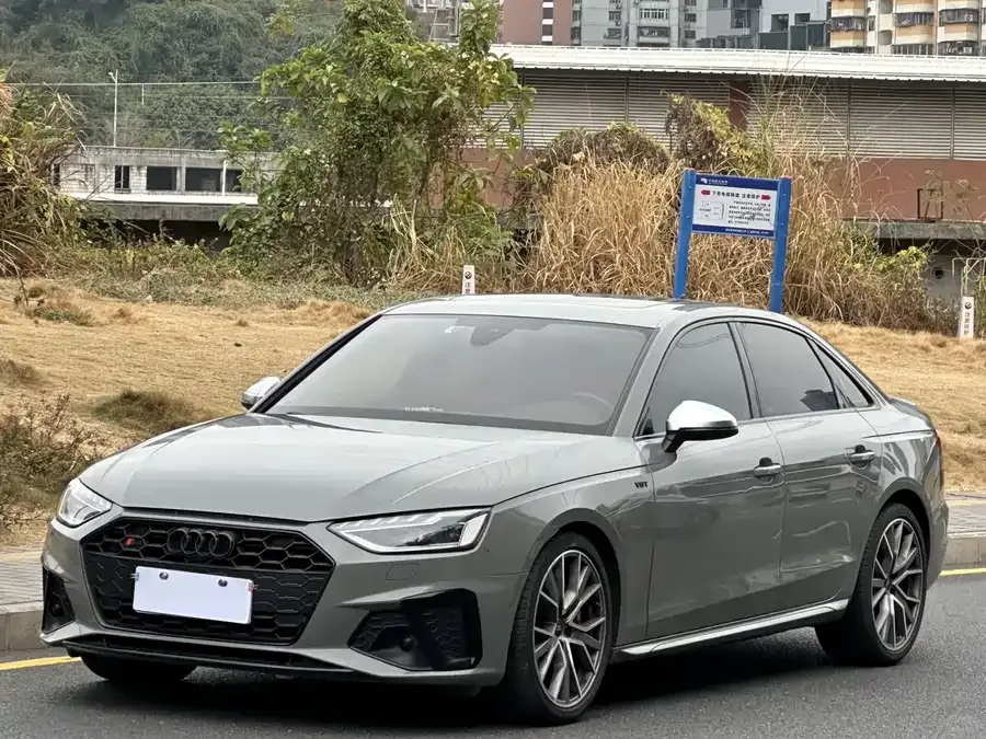 Audi S4 2023