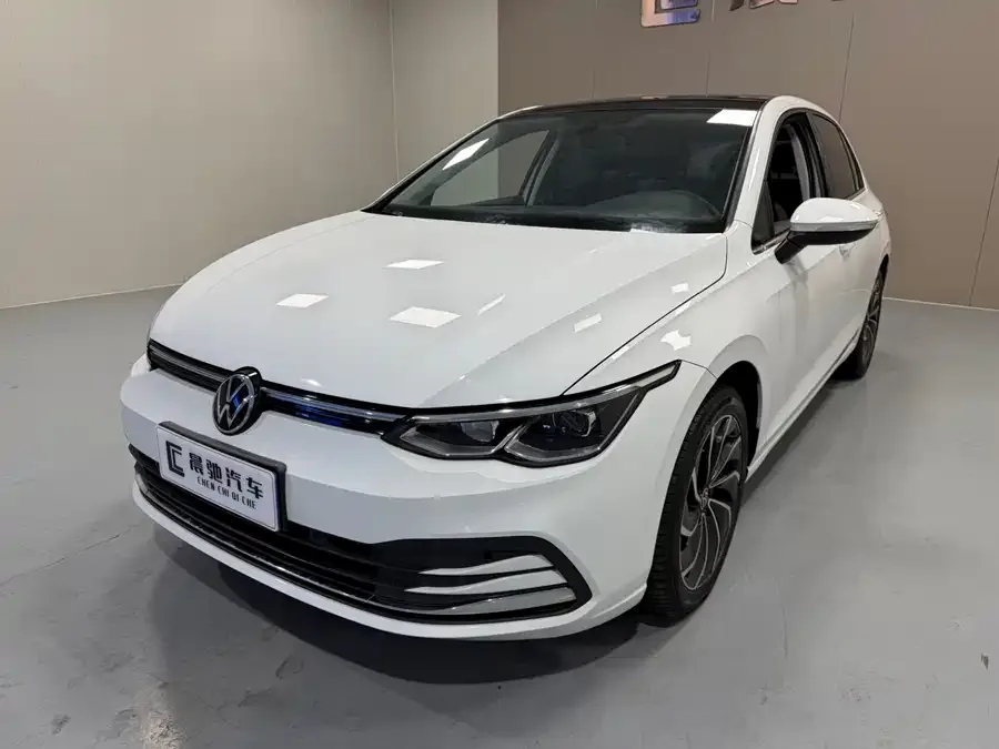 Volkswagen Golf 2022