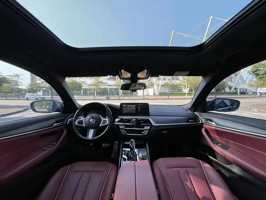 BMW 5 Series BMW 5 Series 2022 530Li Leading M Sport Package 2022 — миниатюра 2