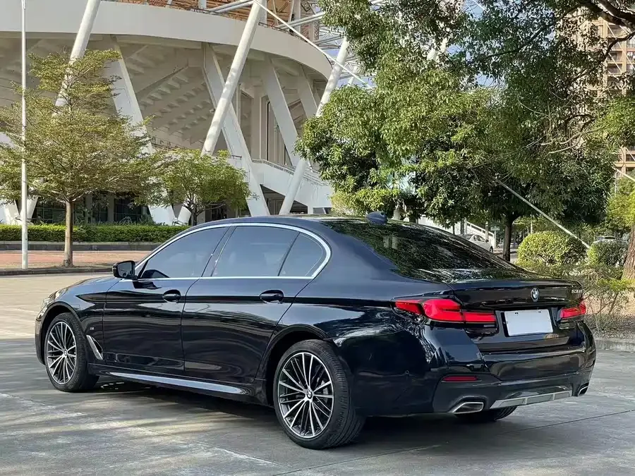 BMW 5 Series BMW 5 Series 2022 530Li Leading M Sport Package 2022 — миниатюра 4