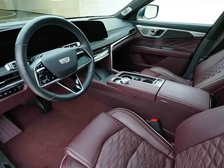 Cadillac CT6 2023 28T Platinum 2023 — миниатюра 3
