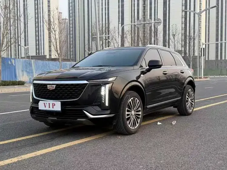 Cadillac XT5 2025