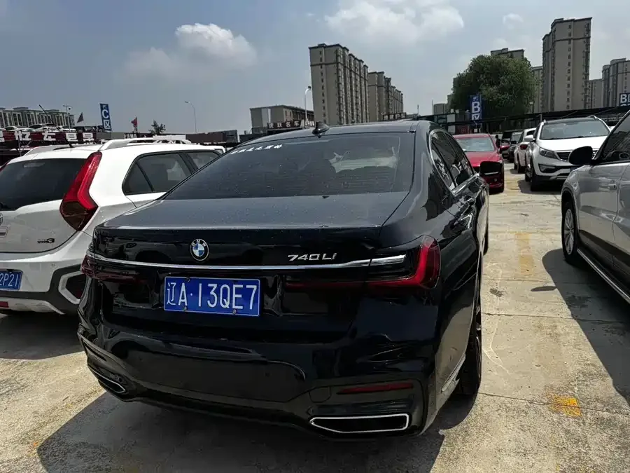 BMW 7 Series BMW 7 Series 2022 740Li Exclusive M Sports Package 2022 — миниатюра 4