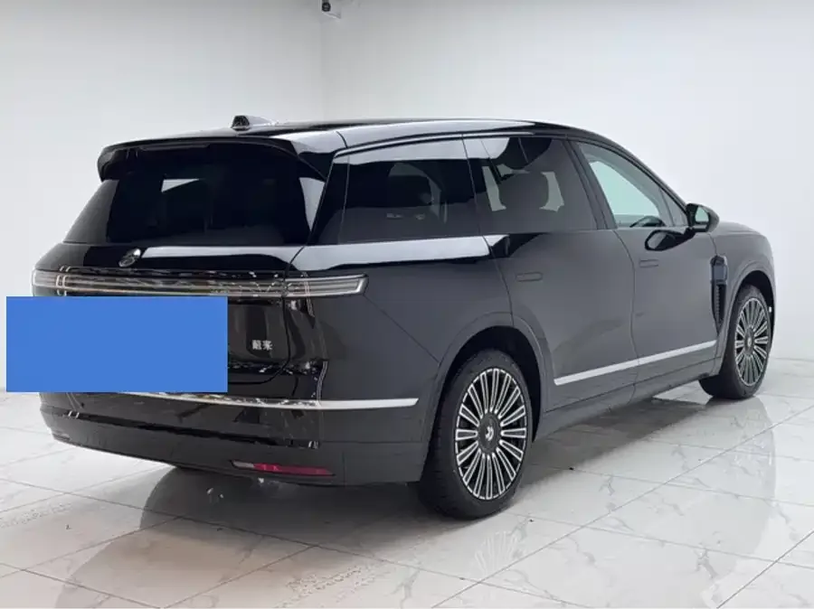 NIO ES8 NIO ES8 2026 Six-seat Executive Luxury Edition 2026 — миниатюра 2