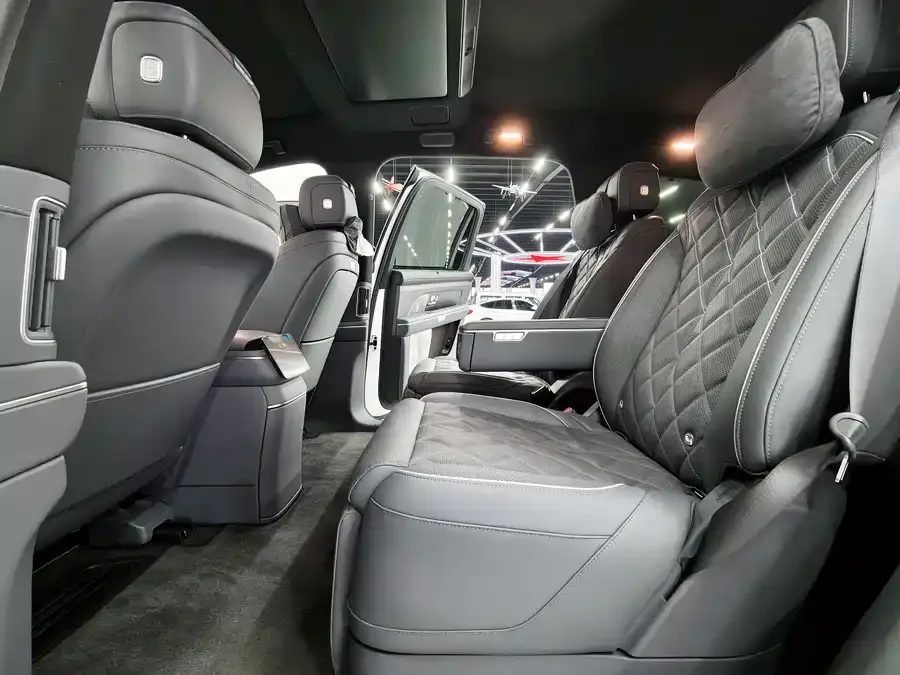NIO ES8 NIO ES8 2026 Six-seat Executive Luxury Edition 2025 — миниатюра 3