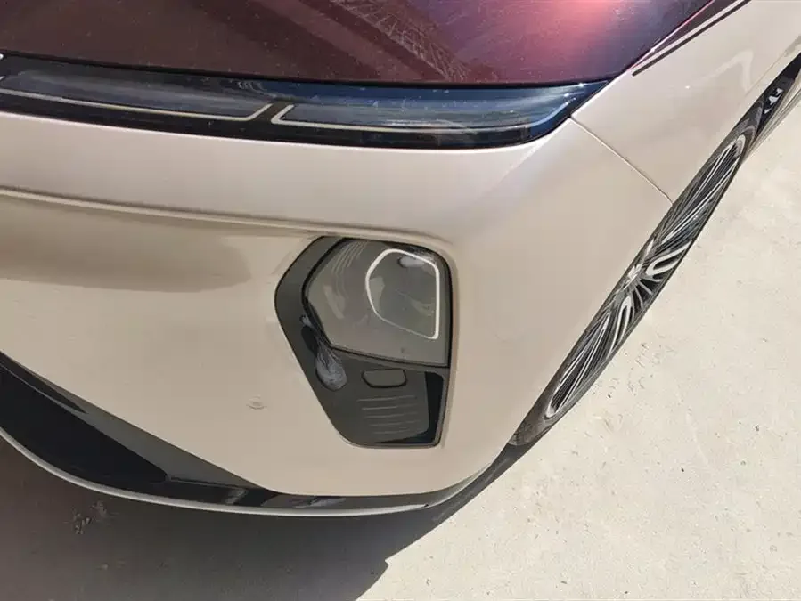 NIO ET9 NIO ET9 2025 model 102kWh 2025 — миниатюра 2