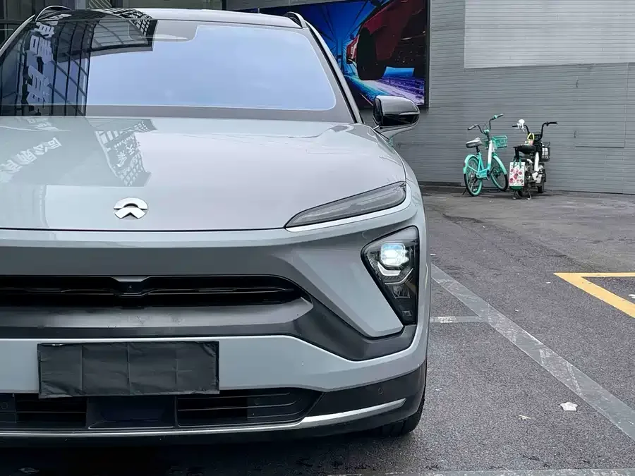 NIO ES6 NIO ES6 2020 600KM Sports Edition 2022 — миниатюра 2