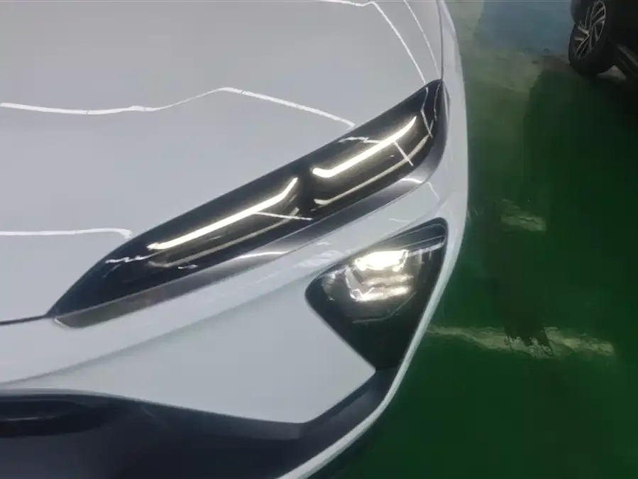 NIO ES6 NIO ES6 2022 75kWh Sports Edition 2022 — миниатюра 2